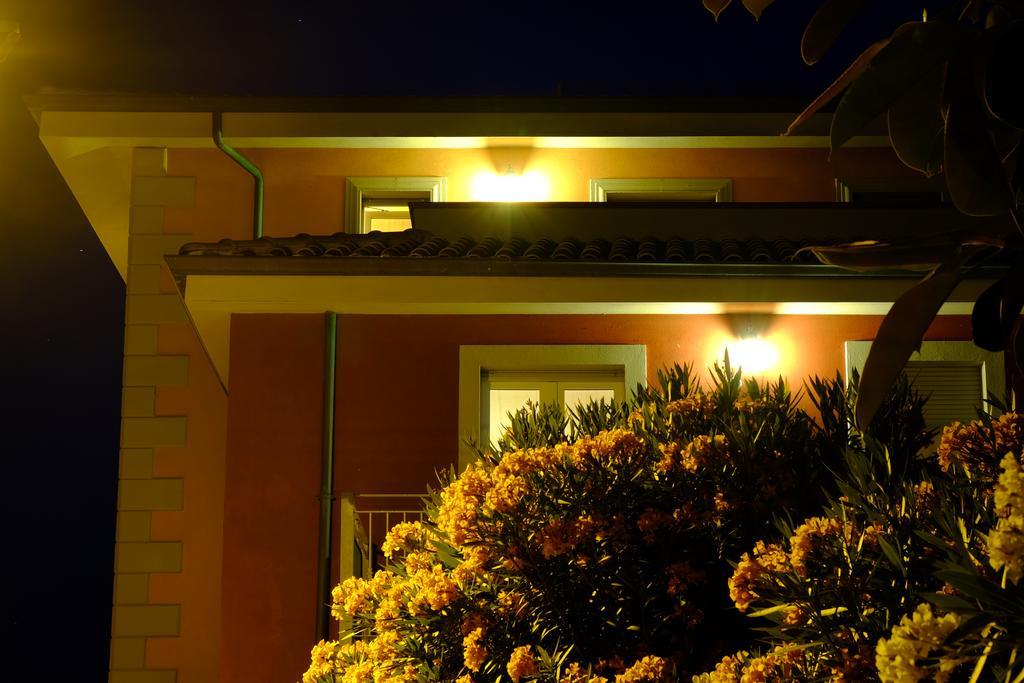 Casa Vacanze Villa Doria Valledoria  Exterior foto