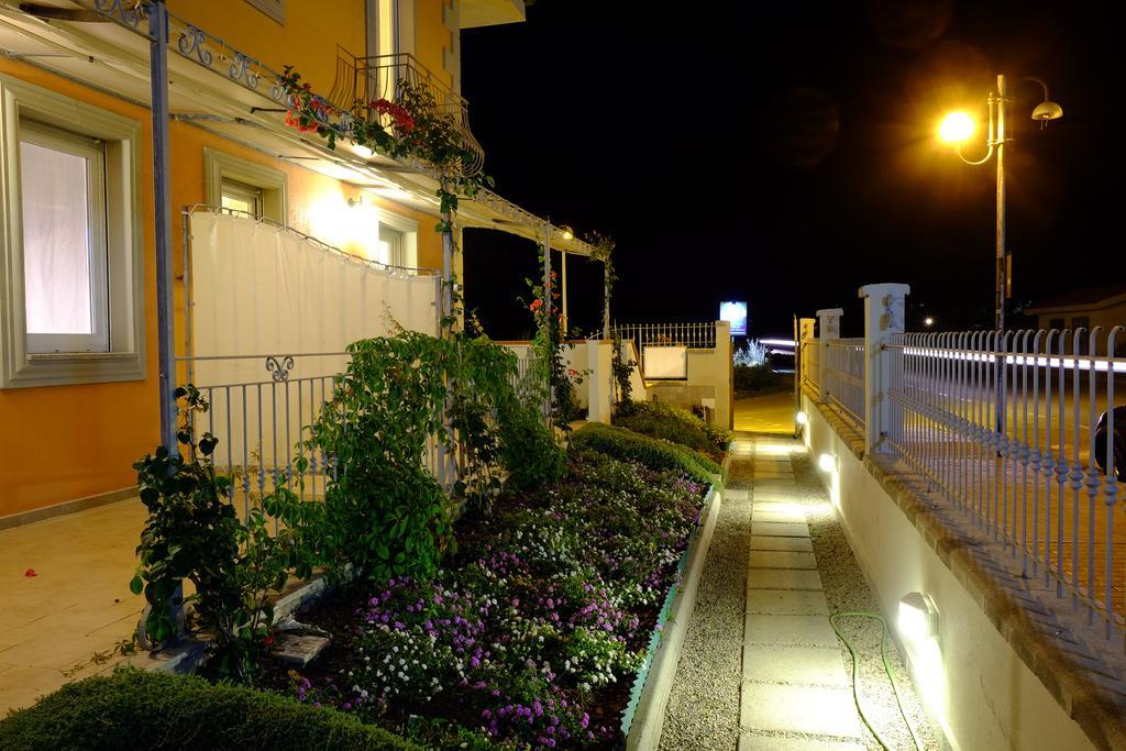 Casa Vacanze Villa Doria Valledoria  Exterior foto